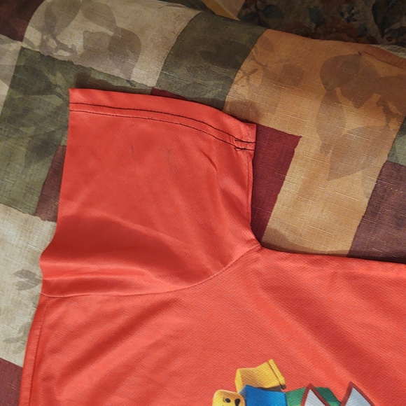 Roblox boys shirt - Picture 3 of 5